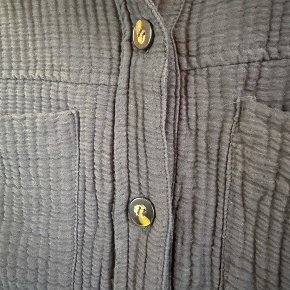 STOOSH Muslin Button-Up Shacket - Picture 4 of 10